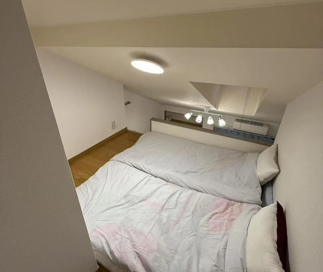 פוקואוקה Comfort Hakata Room 203 - Vacation Stay 18537 בית הארחה