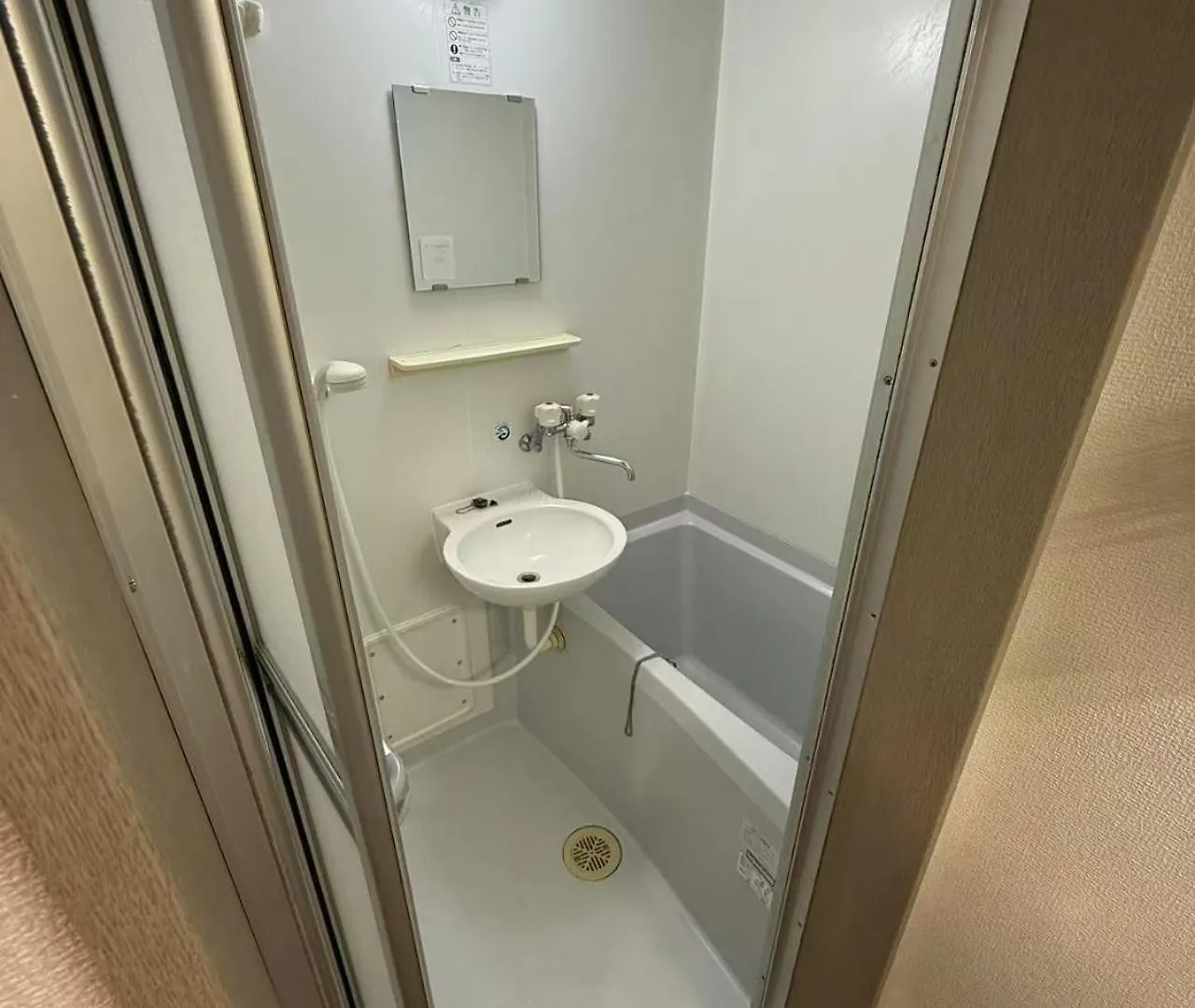 פוקואוקה Comfort Hakata Room 203 - Vacation Stay 18537 בית הארחה